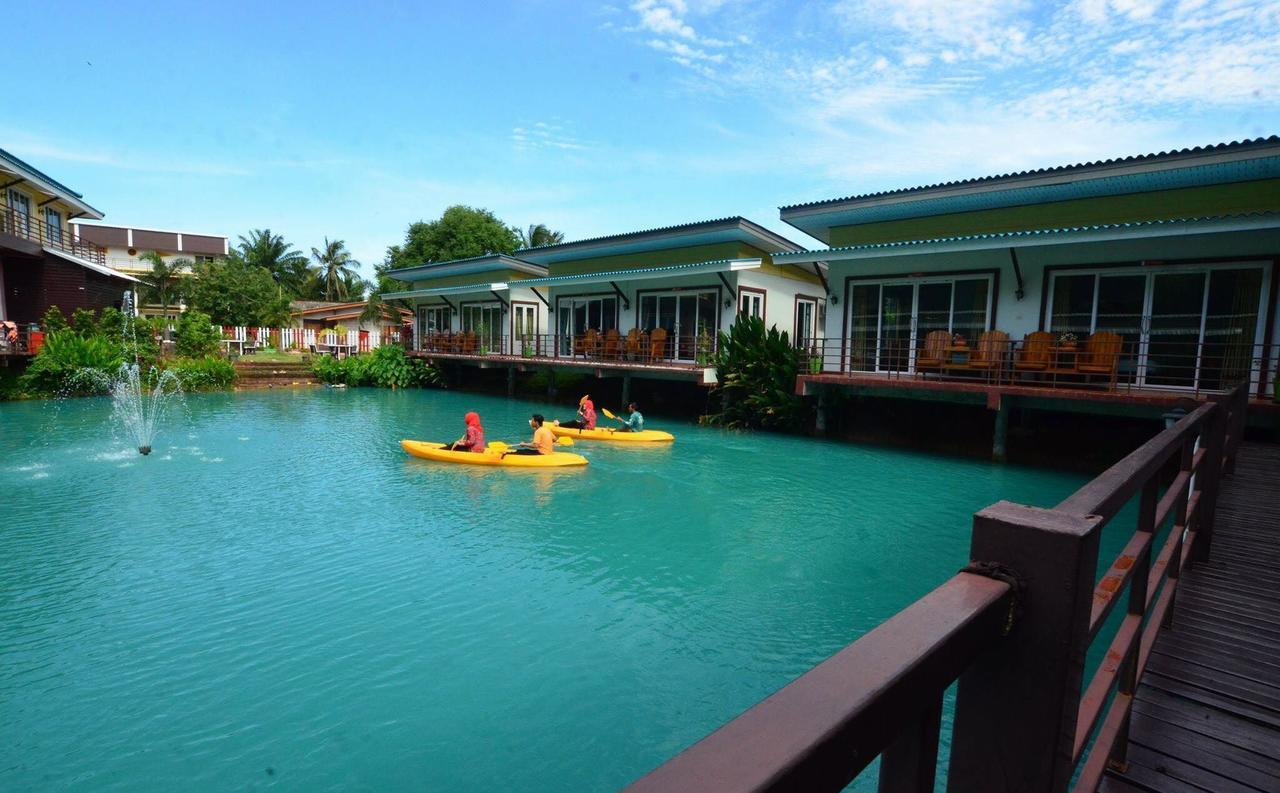 Lake Terrace Resort Langu Bagian luar foto